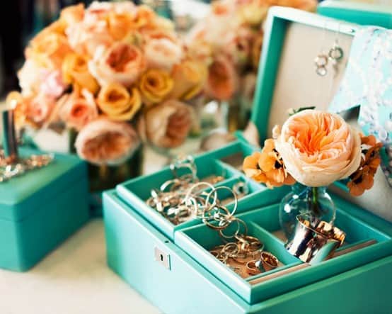 Color Palettes for a Vintage Wedding