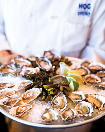 Where To Splurge & Where To Save Wedding Food