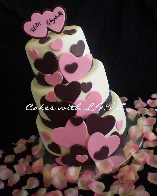 How to Create a Valentine’s Wedding Valentine's Wedding Cake