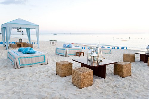 3 Casual Wedding Theme Ideas Beach Reception
