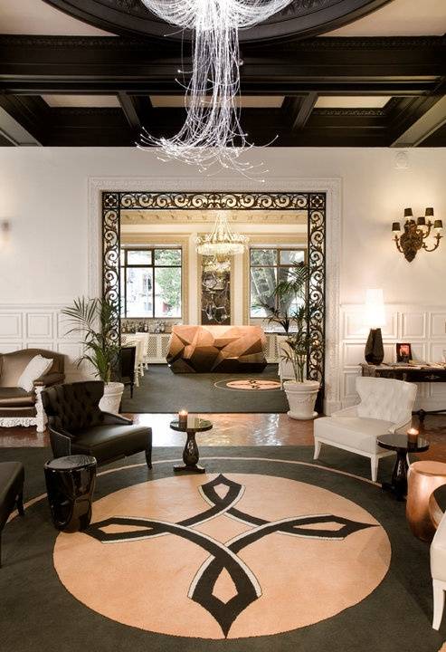 3 Tips for Booking Hotel Rooms for Your Wedding Hotel Lobby