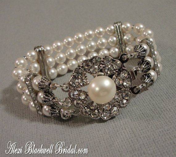 Swarovski Pearl Bridal Bracelet with Rhinestone Clasp