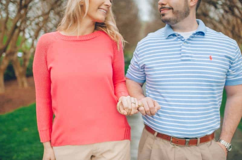 Patschke_Piazza_Anna_Smith_Photography_KendraandMikeDallasarboretumrainengagementsessionannasmithphotography43_low_1
