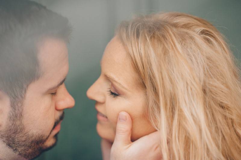Patschke_Piazza_Anna_Smith_Photography_KendraandMikeDallasarboretumrainengagementsessionannasmithphotography43_low_2