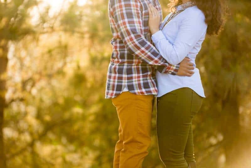 Duarte_Penate_Elmer_Escobar_Photography_BeautifulGriffithParkEngagementPhotosEstherandSteve13_low