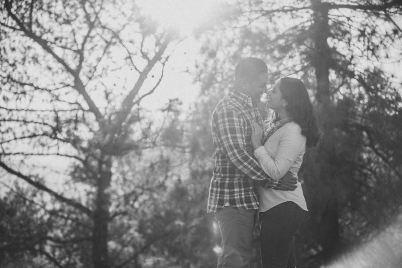 Duarte_Penate_Elmer_Escobar_Photography_BeautifulGriffithParkEngagementPhotosEstherandSteve14_low