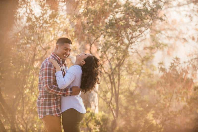 Duarte_Penate_Elmer_Escobar_Photography_BeautifulGriffithParkEngagementPhotosEstherandSteve43_low