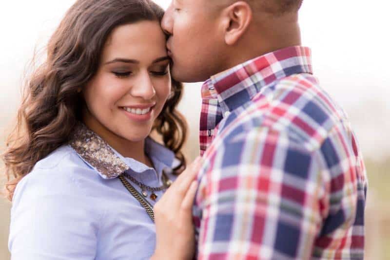 Duarte_Penate_Elmer_Escobar_Photography_BeautifulGriffithParkEngagementPhotosEstherandSteve96_low