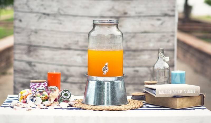 Wagner_Wolfe_Tasha_Rae_Photography_orange_navy_nautical_table_details_neworleans_wedding_photographer_destination_photographer_low