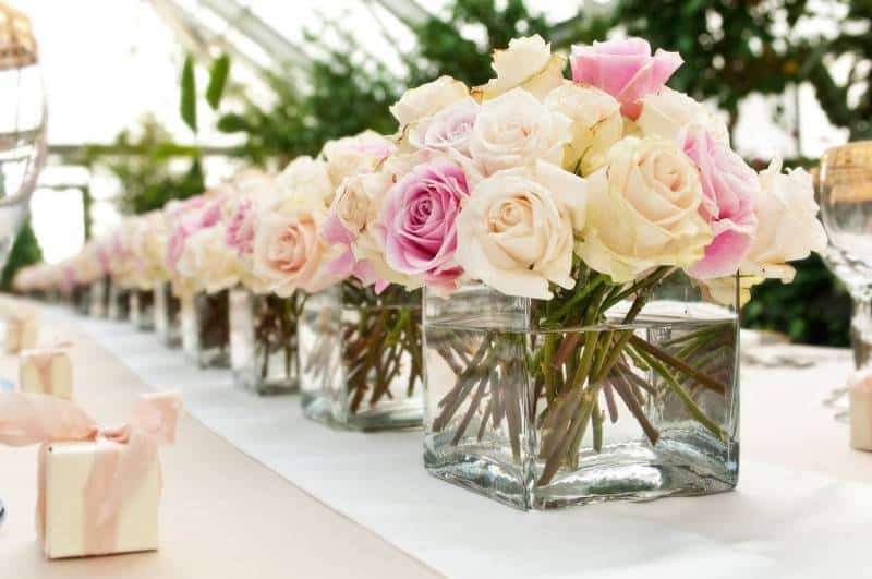 Rose-wedding-centerpiece-1024x680-flowers-perfect-wedding-decor-ideas