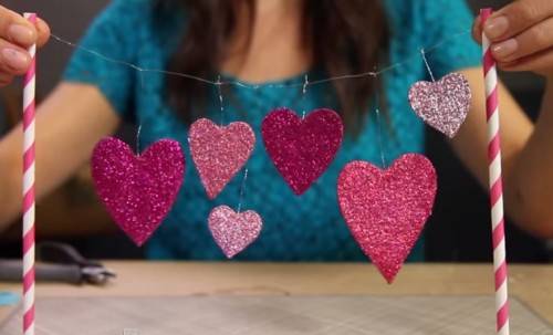 diy glitter heart cake topper