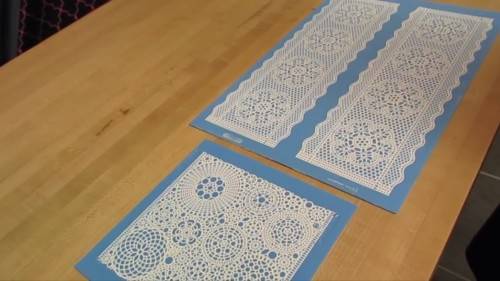 diy three-tier cake topper using sugerveil