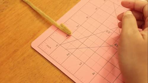 diy lavender crepe paper flower