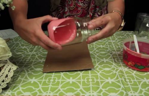 DIY Painted Mason Jar Vases
