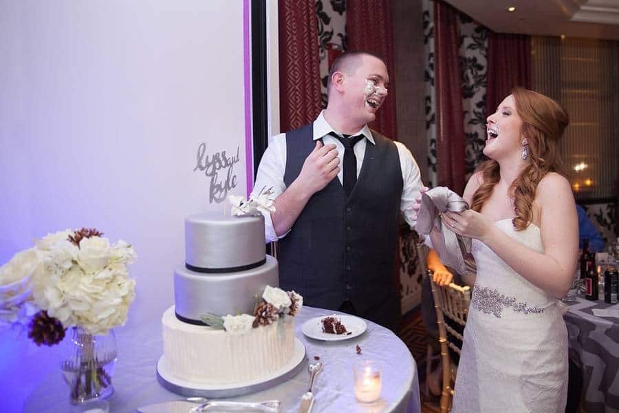 Lamdin_Gable_Richard_and_Tara_Photography_HotelMonacoBaltimoreWinterWeddingPhotos0127_low