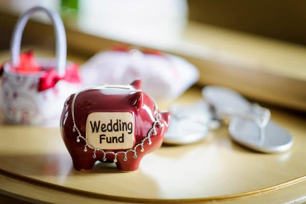 Working With Divorced Parents To Budget For Your Wedding