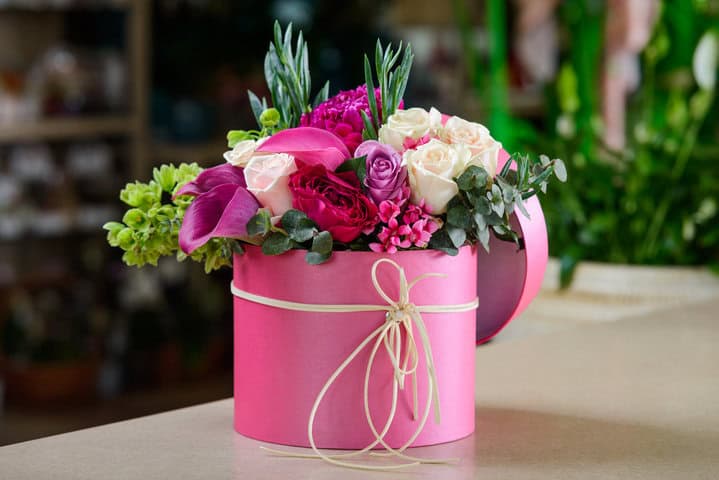 What to Look for in a Practical Baby & Flower Hamper 1 What to Look for in a Practical Baby & Flower Hamper