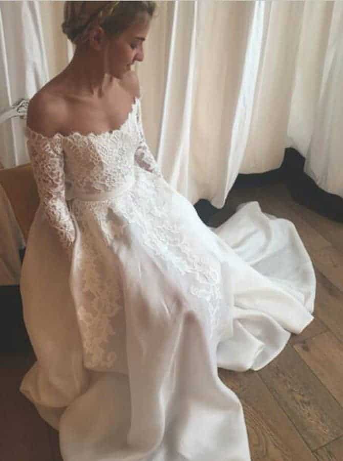 10 Gorgeous Long Sleeve Wedding Dresses You Will Love 10 Gorgeous Long Sleeve Wedding Dresses You Will Love