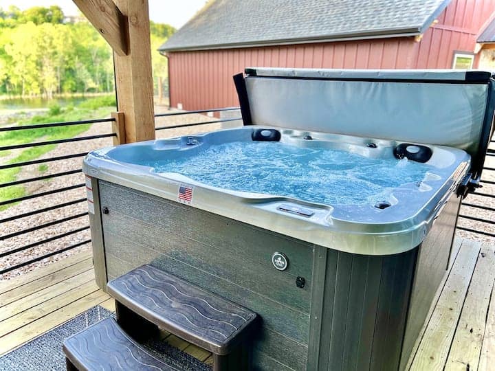 Soak in a relaxing hot tub surrounded by nature!