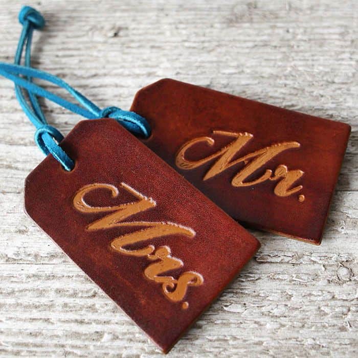 What Leather Gift to Get for Wedding Anniversary 21