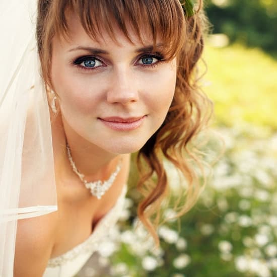Tips to Stave Off the Sweat for Outdoor Summer Weddings