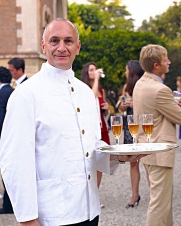 3 Fun and Unique Reception Ideas Wedding Waiter