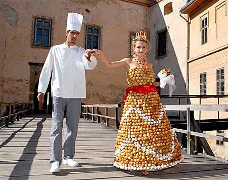 6 Crazy Wedding Dresses Edible Wedding Dress
