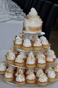 X Alternatives to Traditional Wedding Cakes