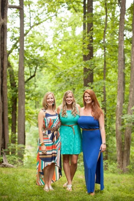 Voltin_Ainsley_Limefish_Studio_2014CharlottesvillePhotographerBachelorettePartyPhotosLIMEFISHSTUDIO101_low