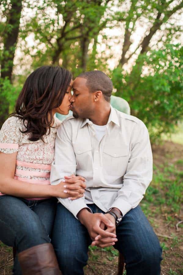 Royal_Johnson_Anna_Smith_Photography_2014annasmithphotographymandalaycanalsirvingdallasengagementsessioncourtneyandderek44_low