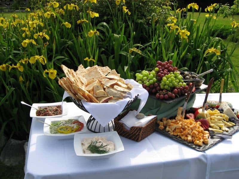 4 Great Tips for Planning Your Wedding Menu