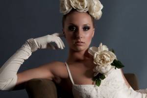 Elegant and Beautiful Winter Wedding Accessories