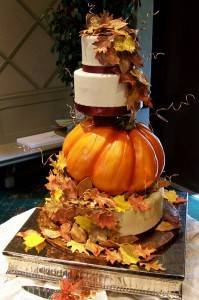 Stunning Halloween Wedding Cakes