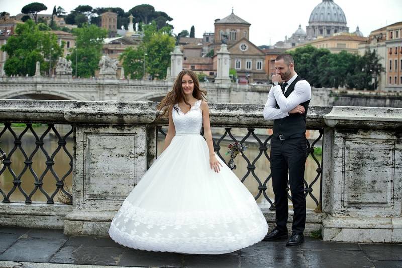 Pre-Wedding Photo Shoot in Rome, Italy 72