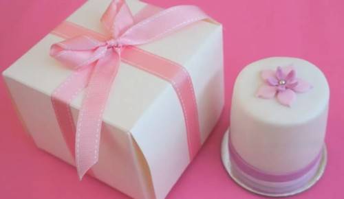 diy mini cake wedding favor