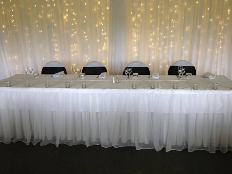 Chiffon_bridal_table_skirt2