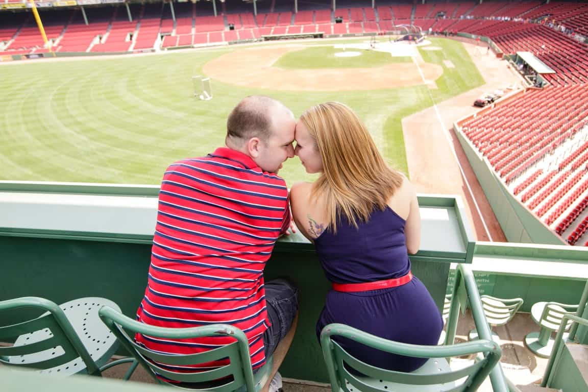 View More: http://momentsbymelaniect.pass.us/jen-and-geoff-engagement