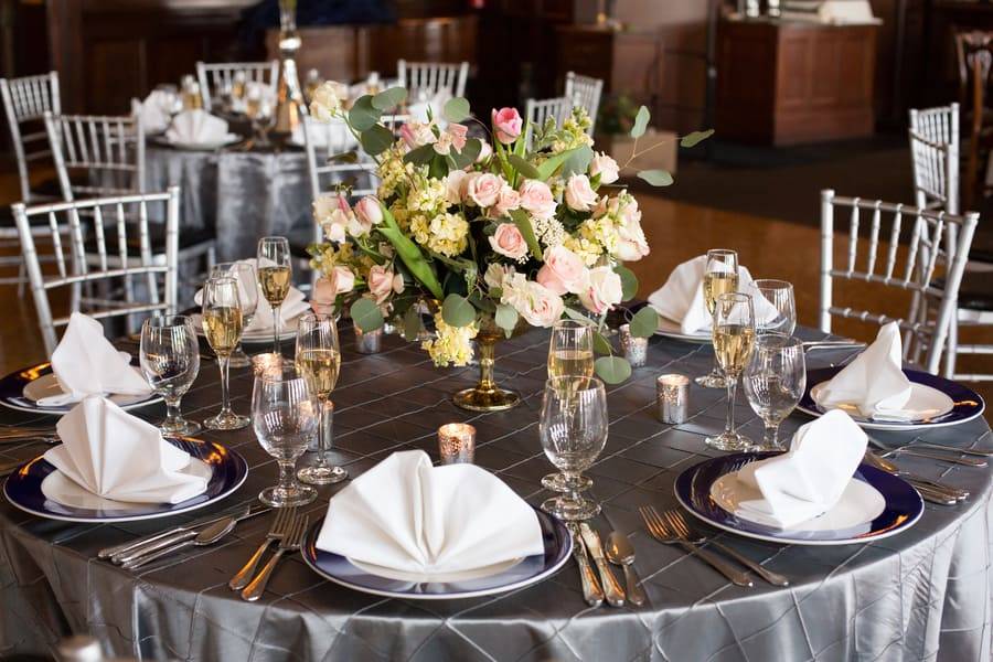 Posh-Glamour in Wedded Bliss 91