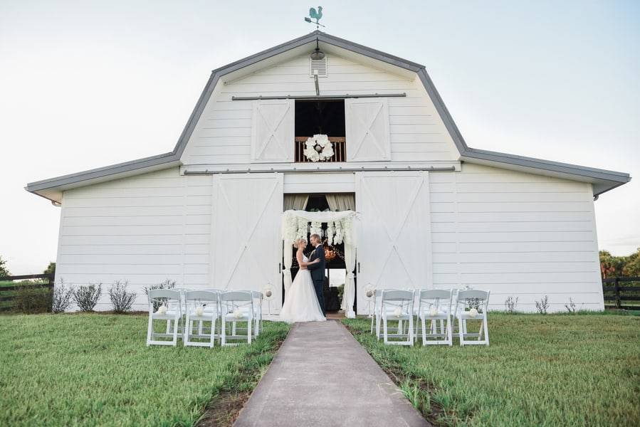 Simply Elegant at the Sterling Stables 18