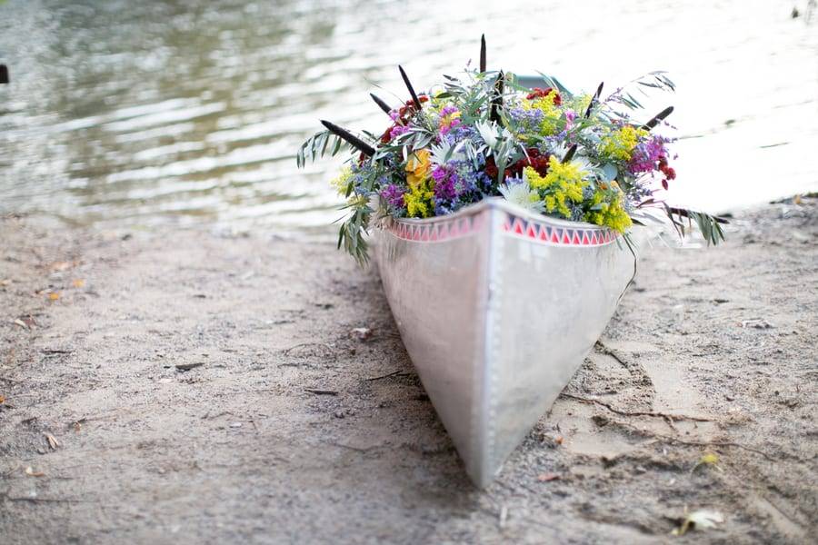 Romantic Picnic and a Canoe 23