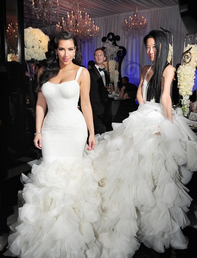 10 Iconic Wedding Dresses that Still Inspire 33