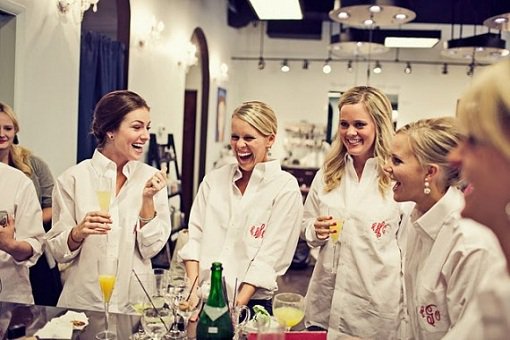 Cool Bride Tips: 8 Ways to Go the Extra Mile for Your Bridesmaids 43