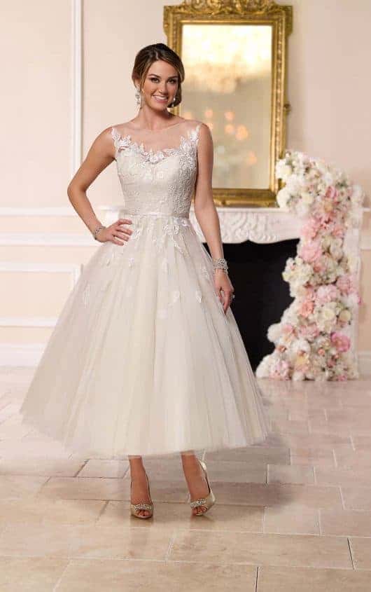 10 Stunning Tea Length Wedding Dresses For 2018 10 Stunning Tea Length Wedding Dresses For 2018