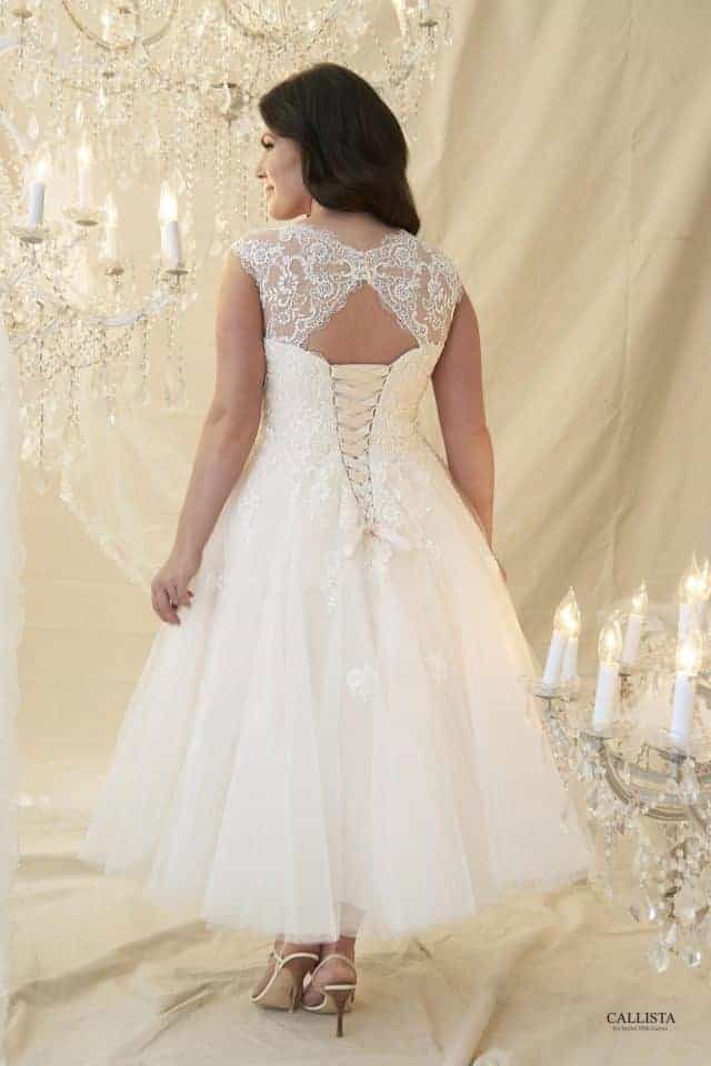 10 Stunning Tea Length Wedding Dresses For 2018 10 Stunning Tea Length Wedding Dresses For 2018