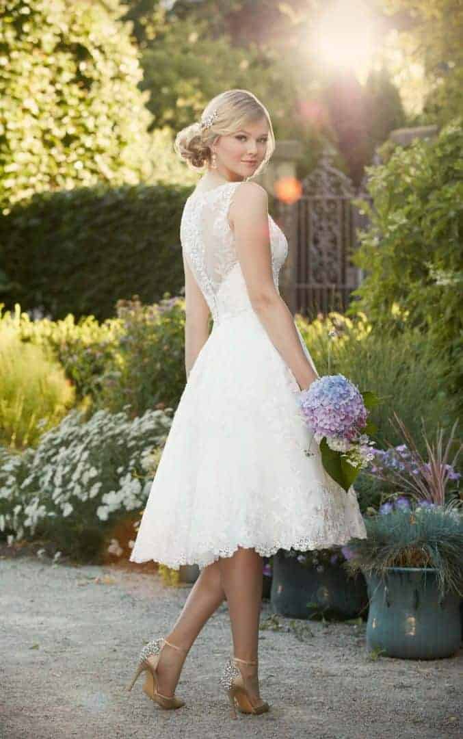10 Stunning Tea Length Wedding Dresses For 2018 10 Stunning Tea Length Wedding Dresses For 2018