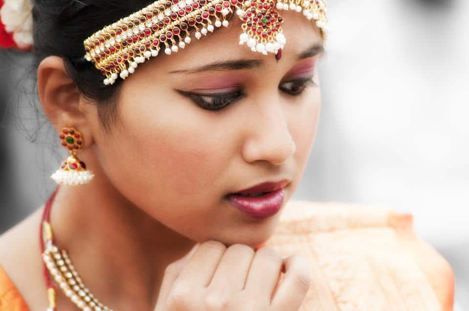 Finding the Best Bridal Make-up Artist in India