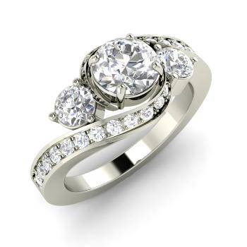 7 Popular Engagement Ring Stones and Their Meaning 19