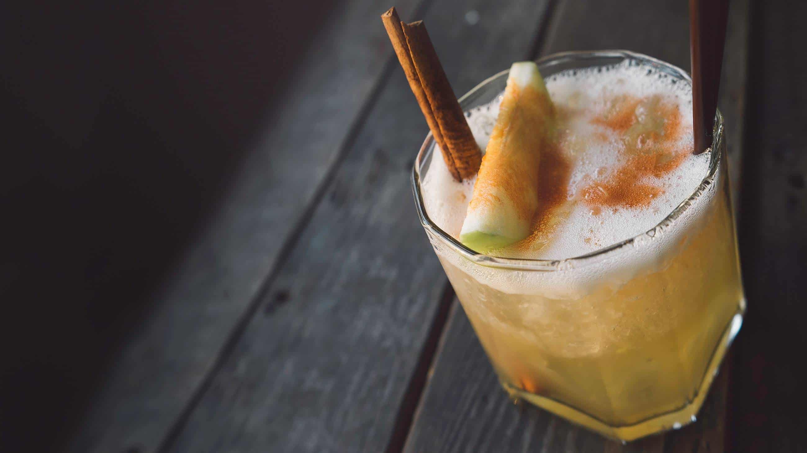 You'll Want These 8 Signature Cocktails at Your Fall Wedding 9