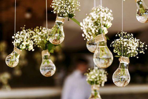 DIY Hanging Light-bulb Vase How-To 231