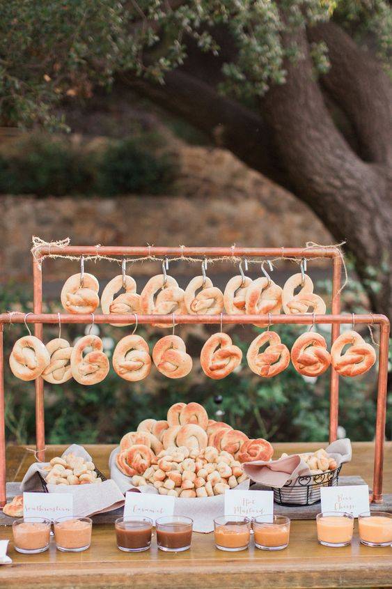 Artistic Edibles: 15 Ways to turn your Wedding Food into Decor 39
